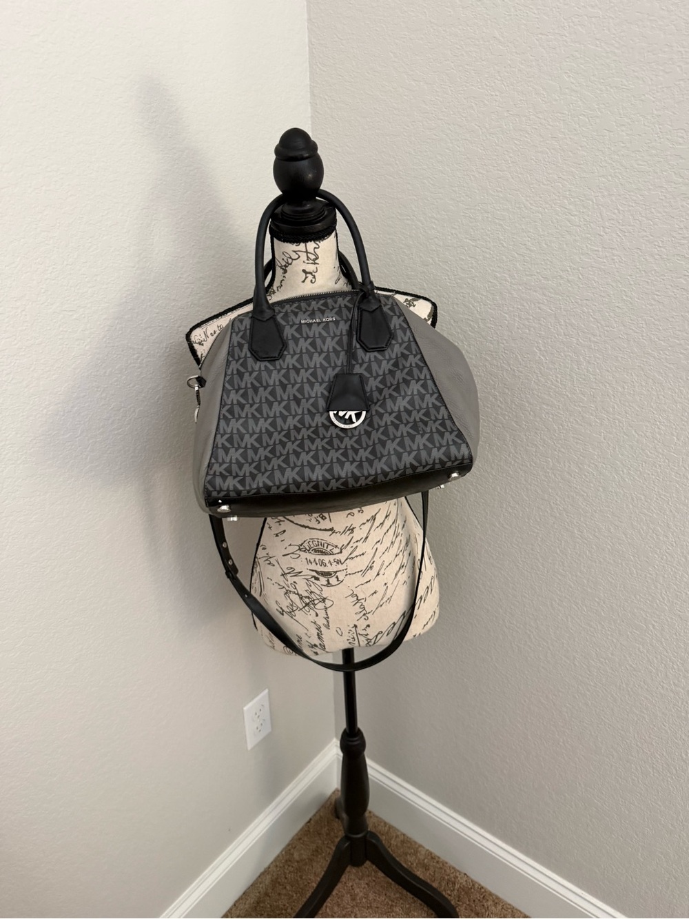 Michael Kors MK Signature Logo Gray Black Leather Dome Satchel Crossbody Silver